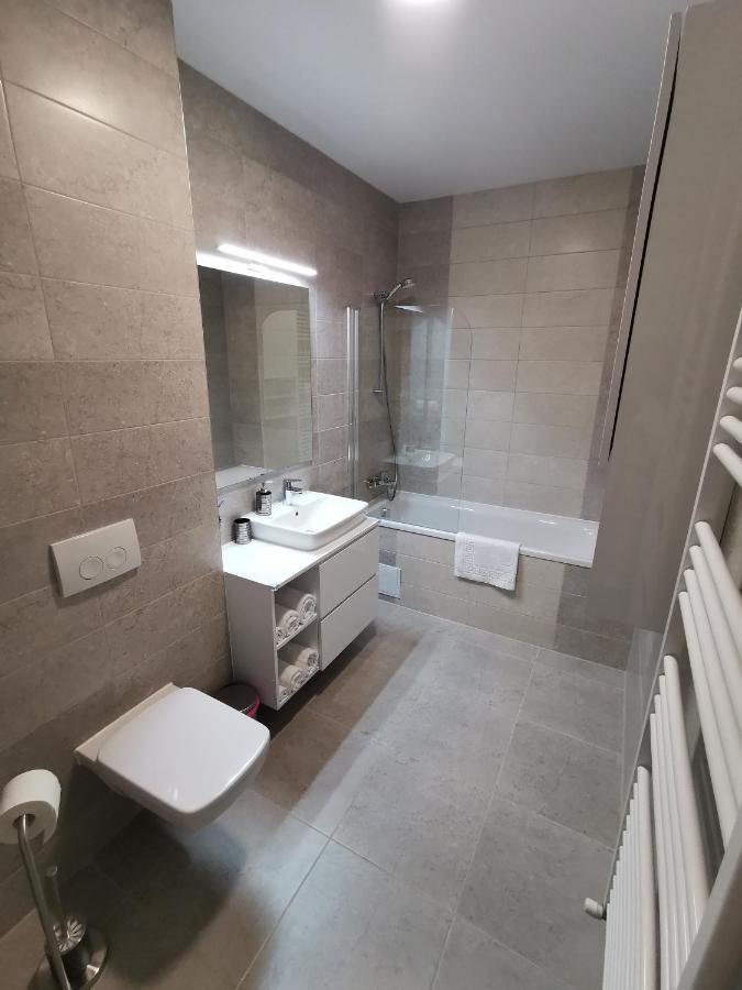 Kronbed Apartments Braşov Eksteriør bilde